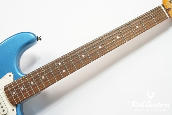 Classic Vibe ’60s Stratocaster - Lake Placid Blue
